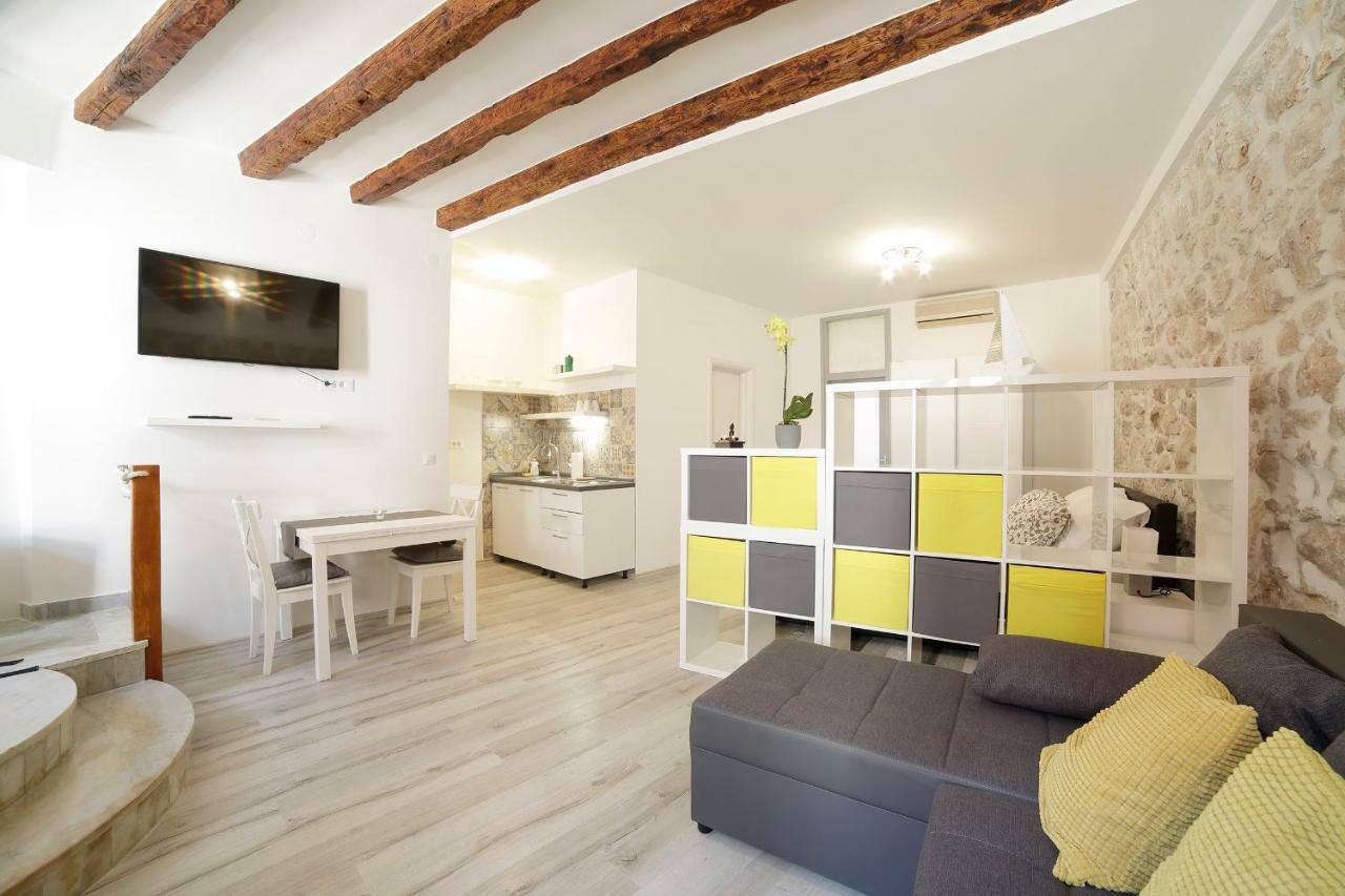 Zen Studio In Center Of Rovinj Kültér fotó